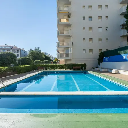 Jescamar Apartment *